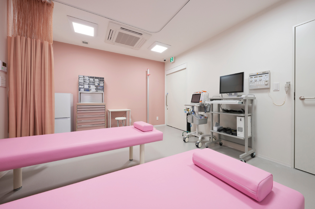 ほんま内科・循環器内科クリニック：処置室